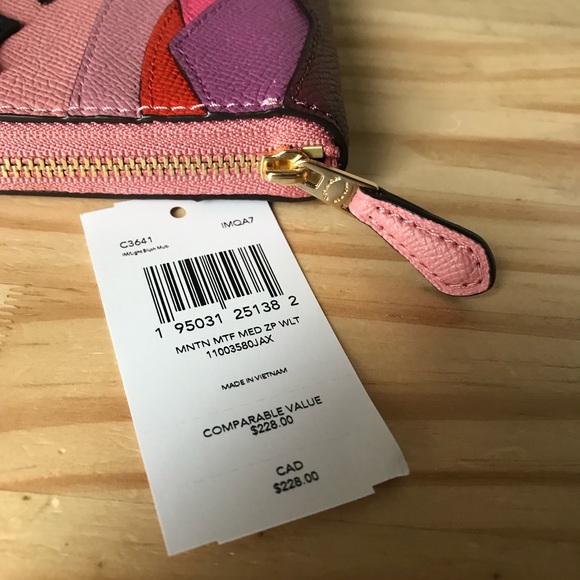 Coach wallet🎈🎈 - Picture 4 of 7